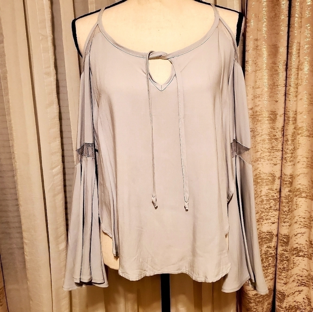 Others Follow | Bell Sleeve Lace Blouse - Picture 5 of 9